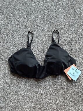 Shade & Shore Black Molded Cup Bikini Top with Adjustable Straps